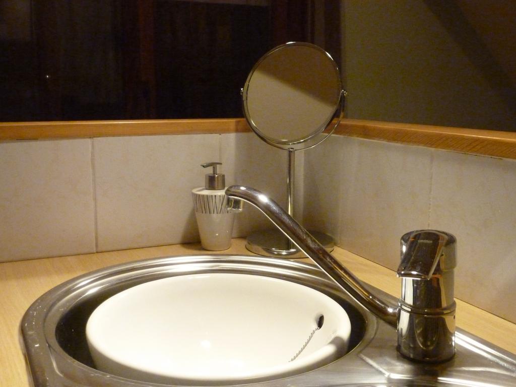 Guesthouse Kolibriehuys Nieuwkerke 객실 사진