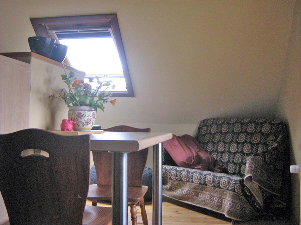Guesthouse Kolibriehuys Nieuwkerke 객실 사진
